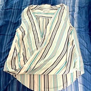 Womens Medium Top